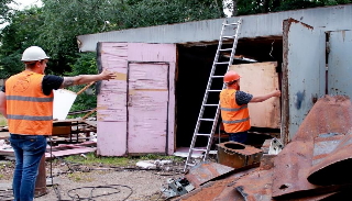Демонтаж гаражей в Борисоглебске, цена от 1793 руб. – услуги под ключ от 2Землекопа-Брс